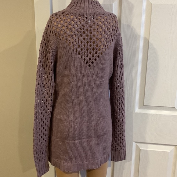 Venus Sweater Dress - Picture 4 of 7